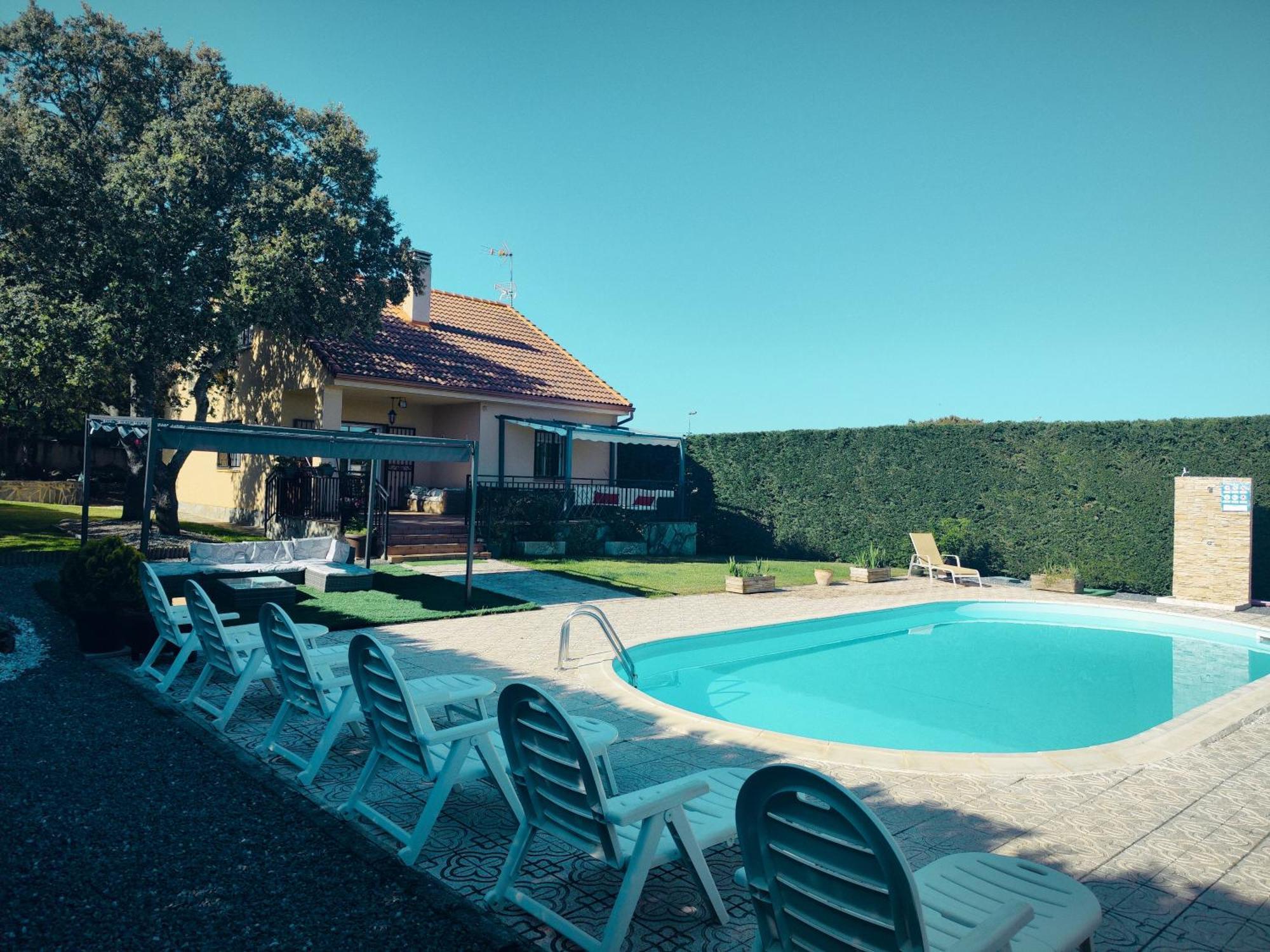 La Triqueta Villa Zarzuela del Monte Dış mekan fotoğraf